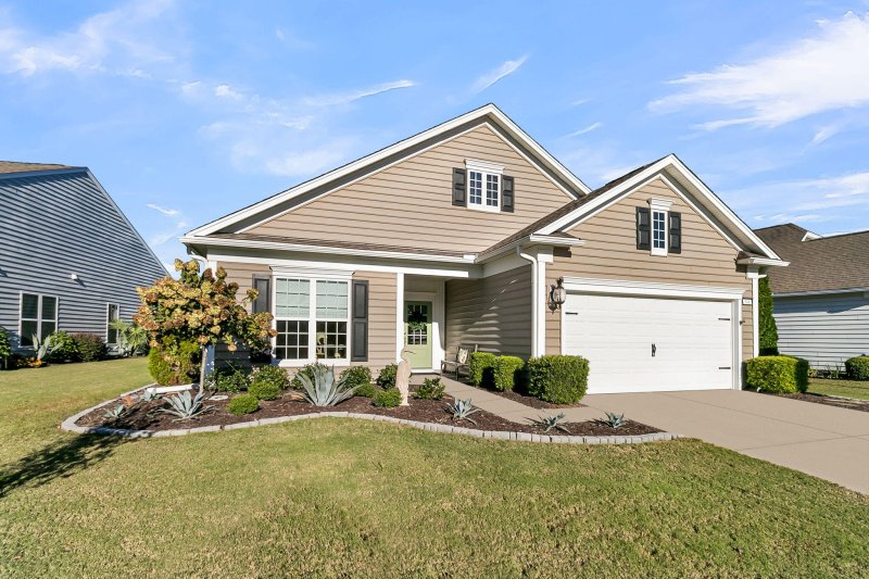 Property image 2 of 548 Tranquil Waters Way in Cane Bay Plantation, Summerville, SC 29486