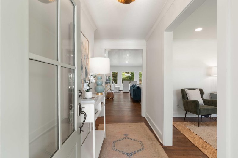 Property image 4 of 1011 Lakeview Drive in The Groves, Mount Pleasant, SC 29464