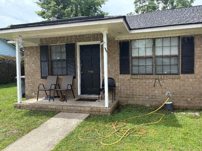 7709 Suzanne Drive