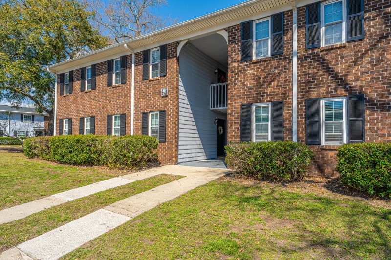 21 Rivers Point Row Row B