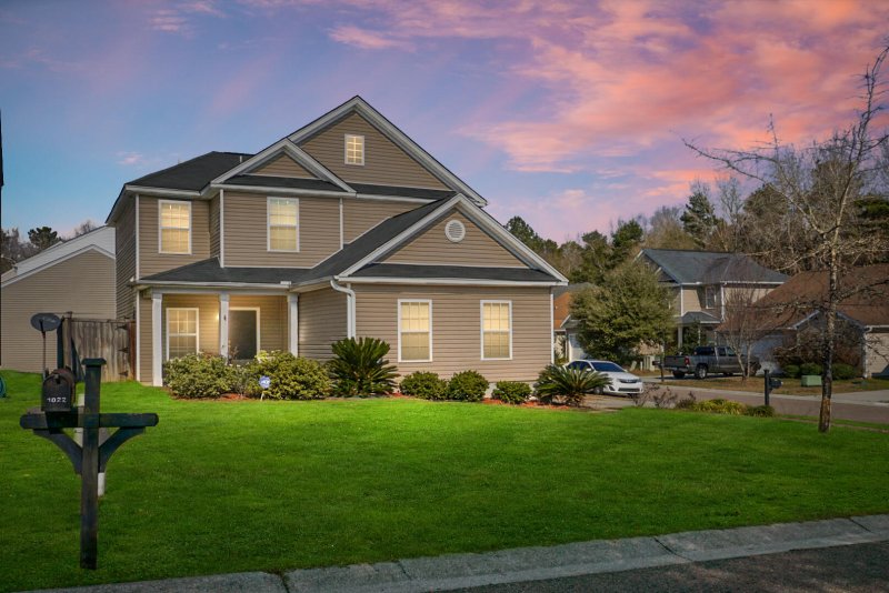 2001 Claybourne Court