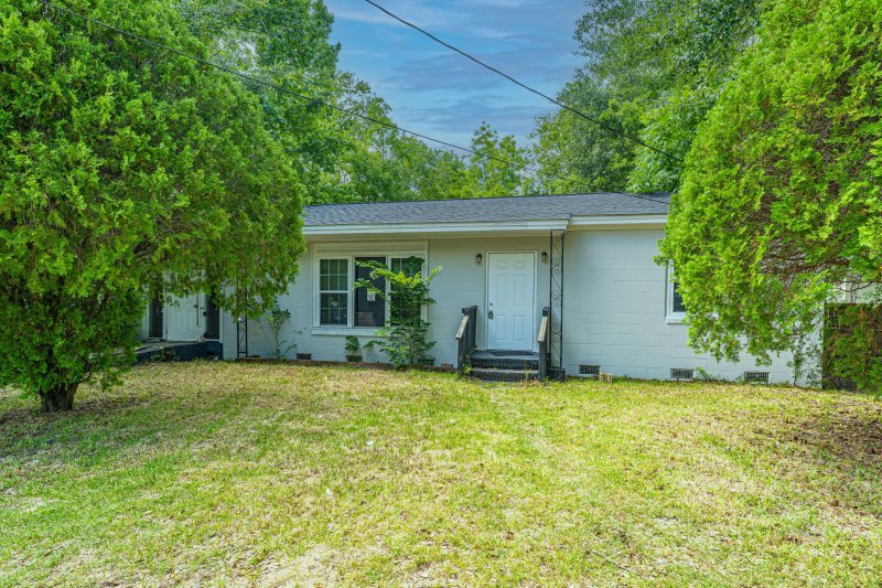 1612 Evergreen Street