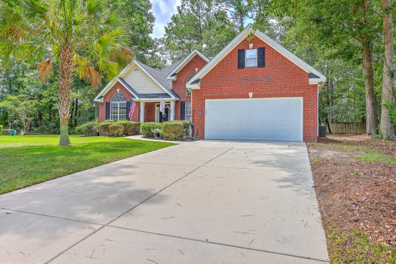Property image 3 at 704 Pointe Circle, Summerville, SC 29485