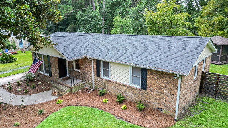 Property image 5 of 210 Jimbo Road in Evergreen, Summerville, SC 29485