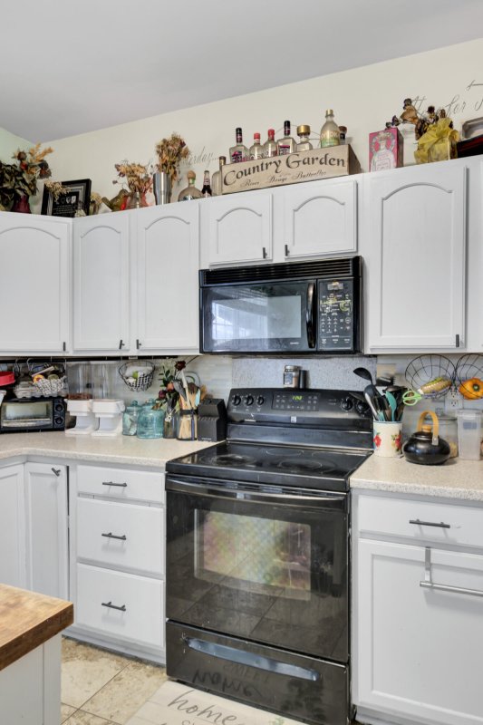 Property image 5 of 172 Cotillion Cresent Crescent in Southern Magnolias, Summerville, SC 29483