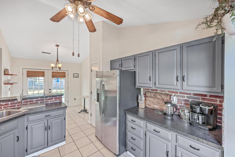 Property image 3 of 111 Jarett Road in Summerville Place, Summerville, SC 29485