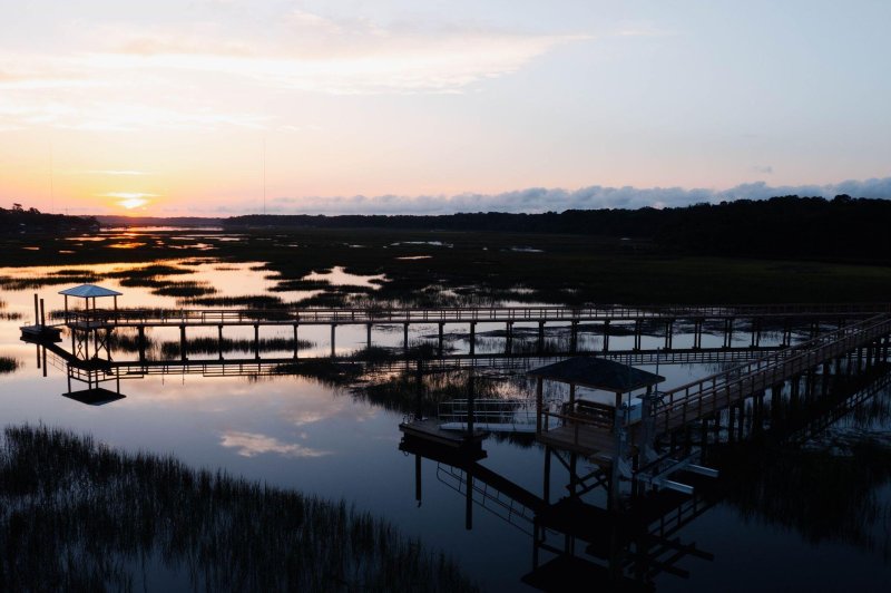 Property image 2 of 3854 Delinger Drive in Carolina Park, Mount Pleasant, SC 29466