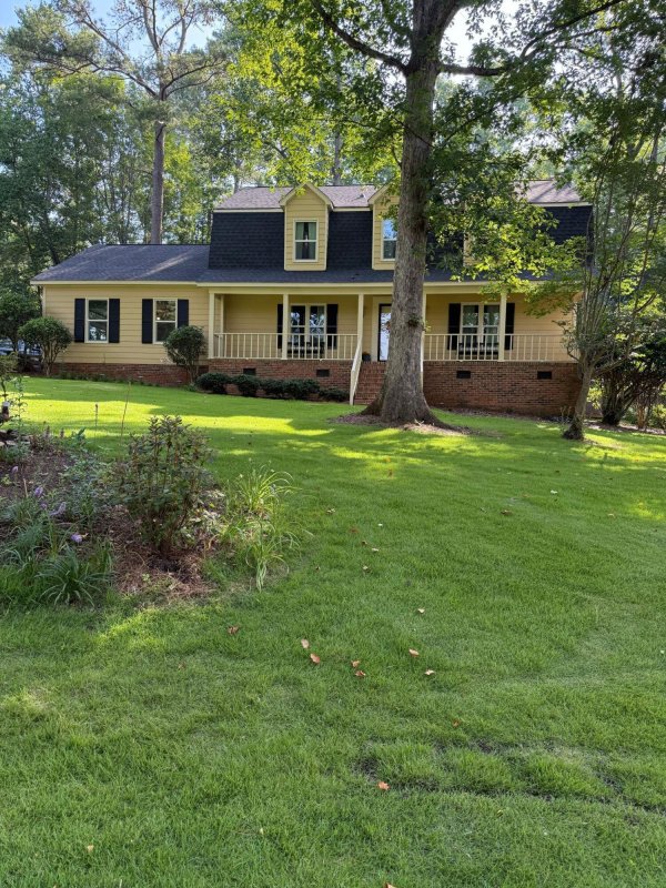 Quail Valley, Columbia Community