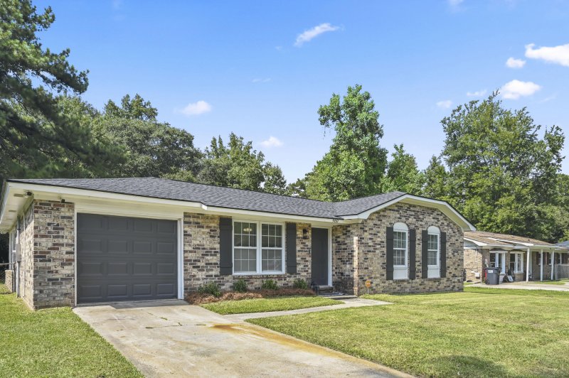 Property image 2 at 980 Margaret Dr Drive, Ladson, SC 29456