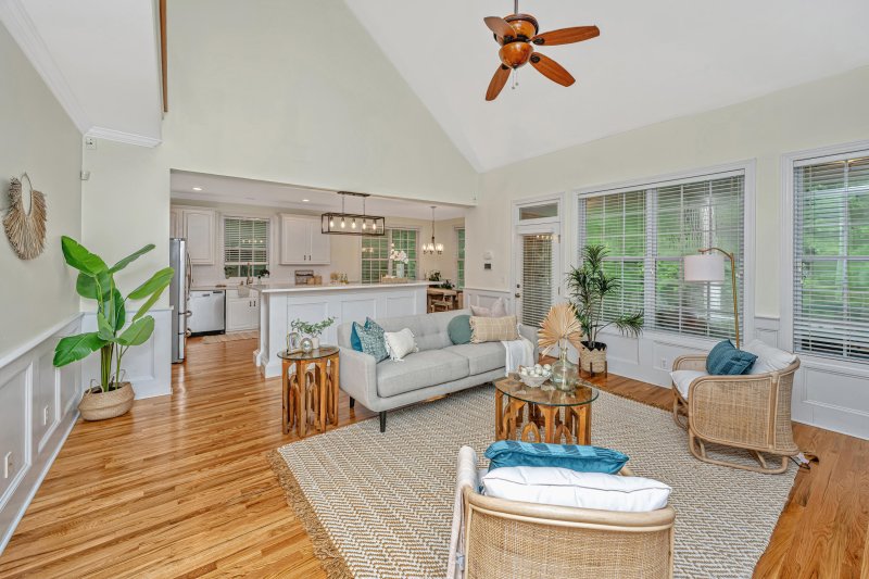 Property image 4 of 8631 Woodland Walk in Coosaw Creek Country Club, North Charleston, SC 29420