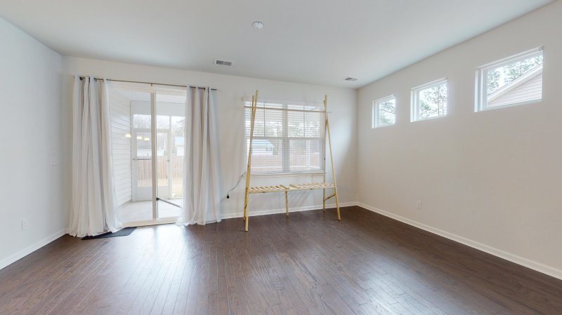 Property image 5 at 526 Kilarney Road, Summerville, SC 29483