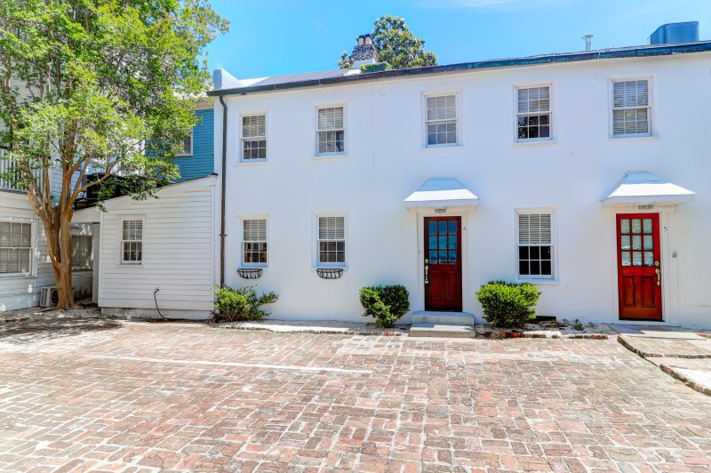 Property image 2 at 35 Society I, Charleston, SC 29401