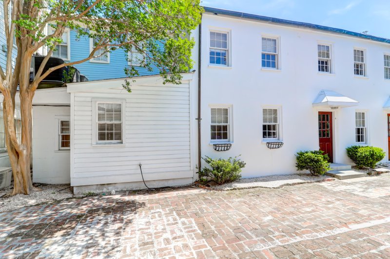 Property image 3 at 35 Society I, Charleston, SC 29401