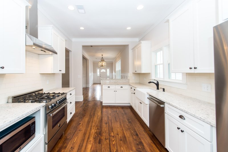 Property image 4 at 8 Carolina Street, Charleston, SC 29403