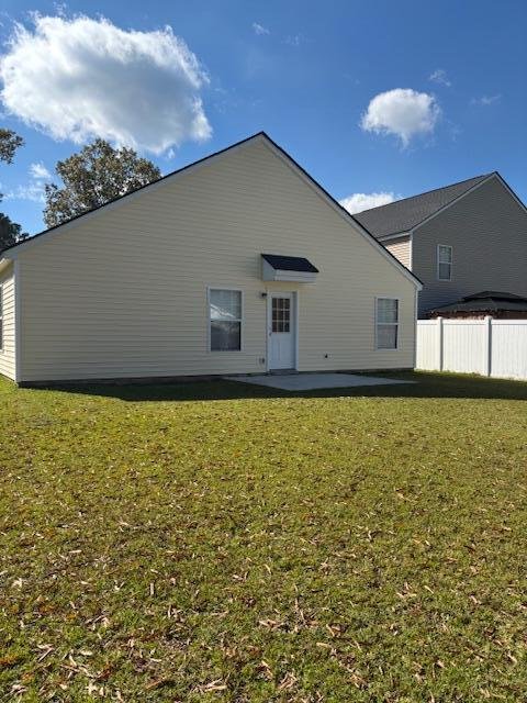 Property image 2 of 102 Tyron Road in Scotts Mill, Summerville, SC 29483