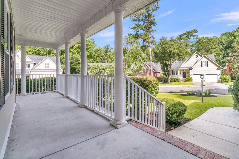 Property image 5 of 8618 Woodland Walk in Coosaw Creek Country Club, North Charleston, SC 29420