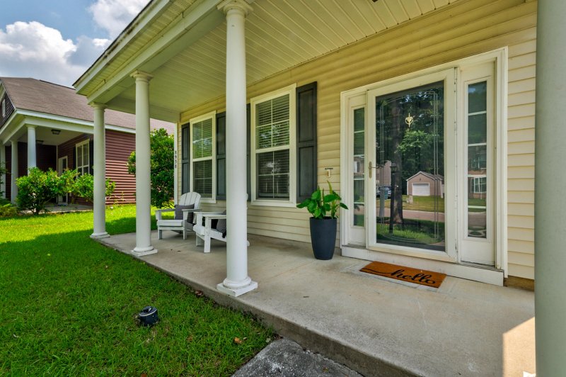 Property image 3 at 8938 Planters Row Lane, Summerville, SC 29485