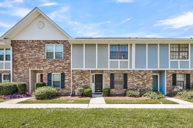 Old Towne Villas, Charleston Community