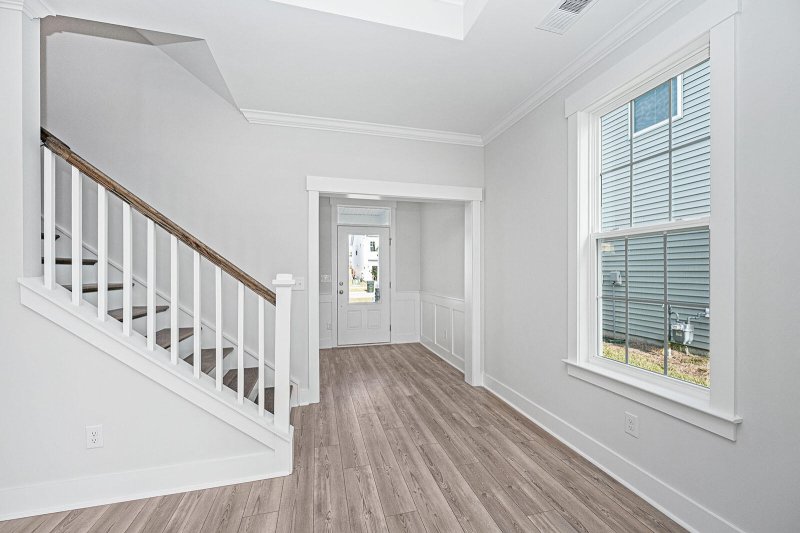 Property image 2 of 172 Grange Circle in Hewing Farms, Summerville, SC 29486