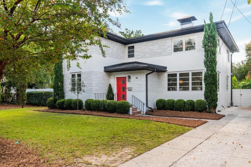 Property image 4 of 261 Grove St in Wagener Terrace, Charleston, SC 29403