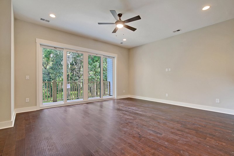 Property image 3 at 4079 S Rhett Avenue, North Charleston, SC 29405