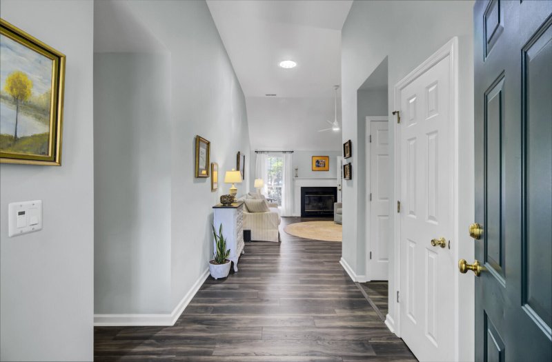 Property image 4 at 304 Mount Royall Drive, Mount Pleasant, SC 29464