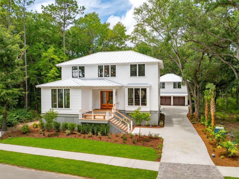 Property image 2 of 8187 Jack Island Drive in Kiawah River, Johns Island, SC 29455