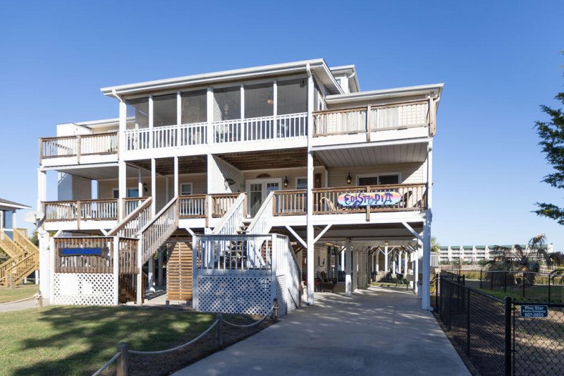 Property image 5 of 3611 Yacht Club Road B in Beach Walk, Edisto Island, SC 29438