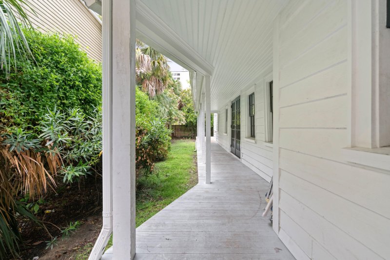 Property image 3 at 111 Smith Street, Charleston, SC 29403