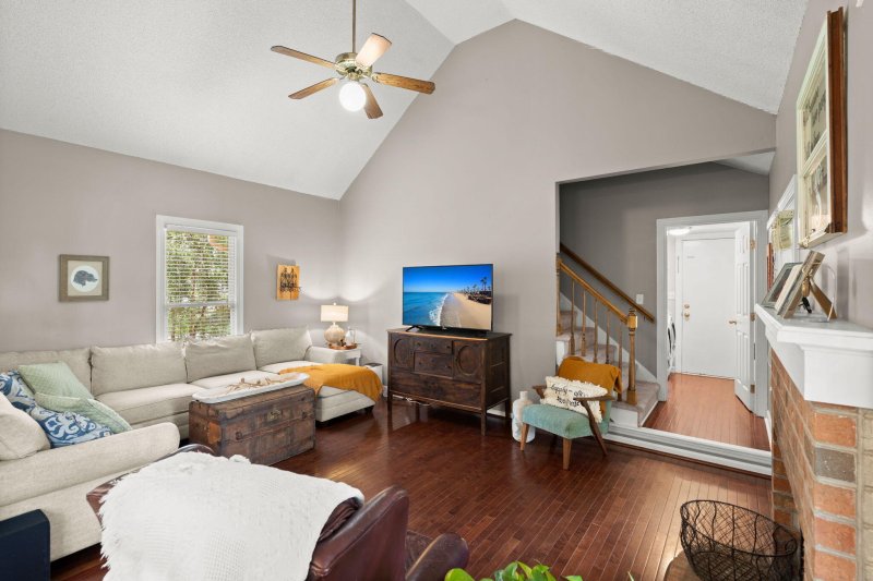 Property image 5 of 191 Telfair Court in Gahagan, Summerville, SC 29485