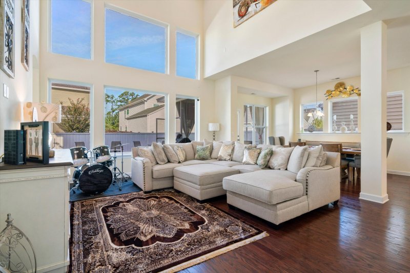 Property image 2 of 7406 Mercedes Way in Timbercrest Village, Hanahan, SC 29410