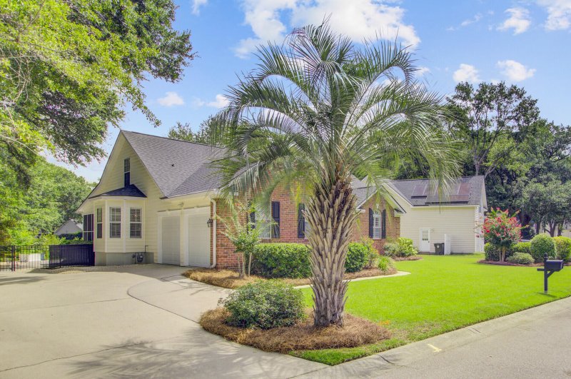 Property image 3 at 512 Planters Trace Drive, Charleston, SC 29412