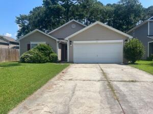 101 Sparkleberry Lane