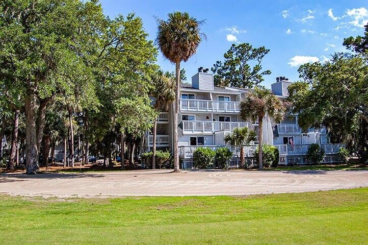Property image 2 of 259 Sea Cloud Circle in Driftwood Villa, Edisto Island, SC 29438