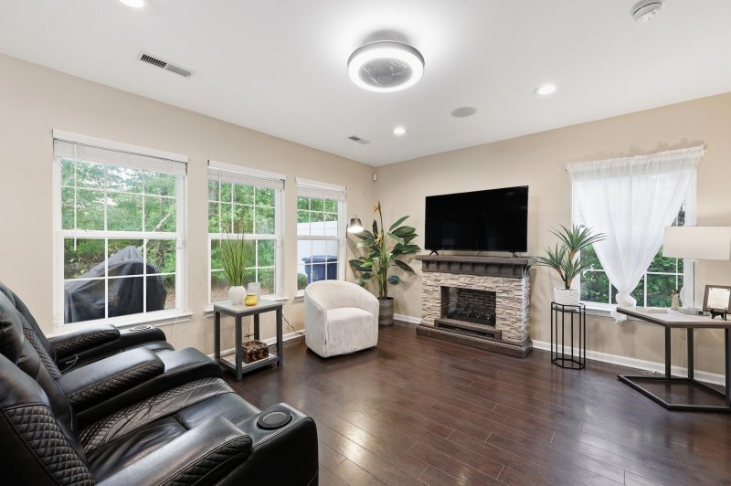 Property image 5 of 5150 Trump Street 1401 in Charleston Park, North Charleston, SC 29420