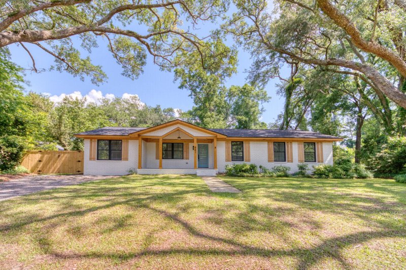 Property image 3 at 841 Fred Street, Charleston, SC 29412