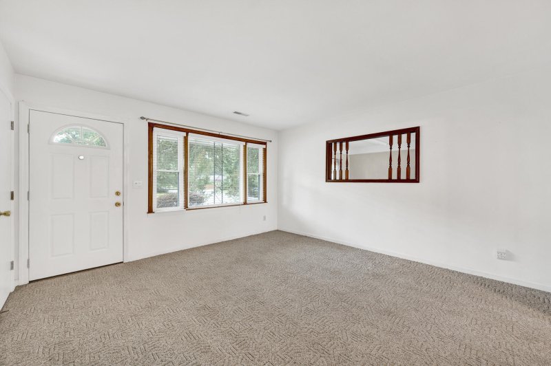 Property image 3 at 4780 Farmal Street, North Charleston, SC 29405