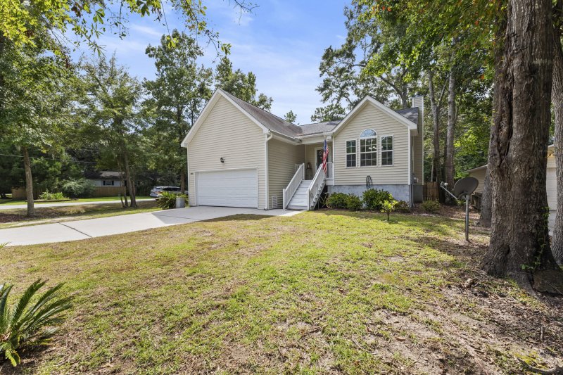 Property image 2 of 3622 Hilton Drive in Westland, Johns Island, SC 29455