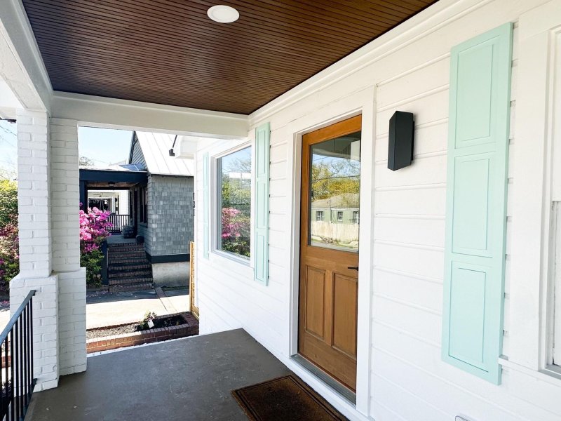 Property image 3 at 131 Simons Street, Charleston, SC 29403
