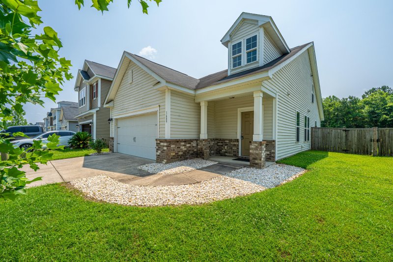 Property image 3 of 1689 Eider Down Drive in Drakesborough, Summerville, SC 29483