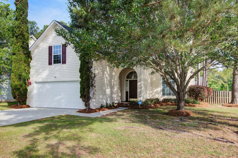 Property image 3 at 100 Maplewood Court, Goose Creek, SC 29445