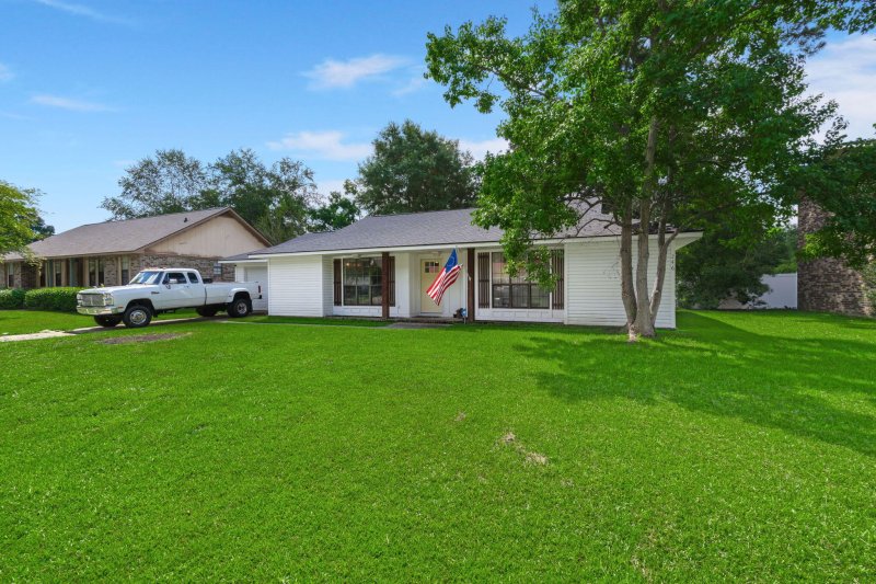 Property image 2 at 246 Foxborough Road, Goose Creek, SC 29445