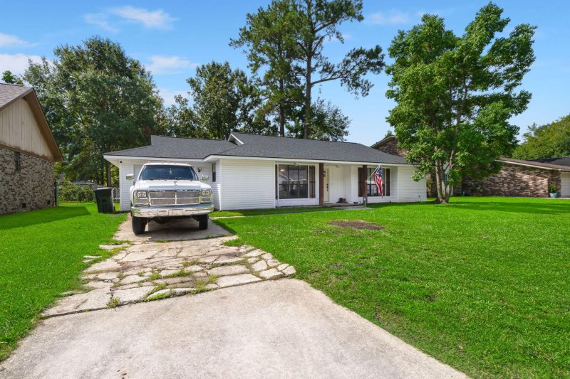 Property image 3 at 246 Foxborough Road, Goose Creek, SC 29445