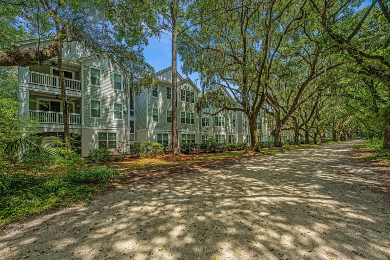 Property image 4 at 60 Fenwick Hall Allee 312, Johns Island, SC 29455