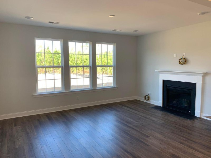 Property image 4 at 713 S Pointe Boulevard, Summerville, SC 29483