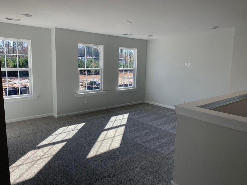 Property image 5 at 713 S Pointe Boulevard, Summerville, SC 29483