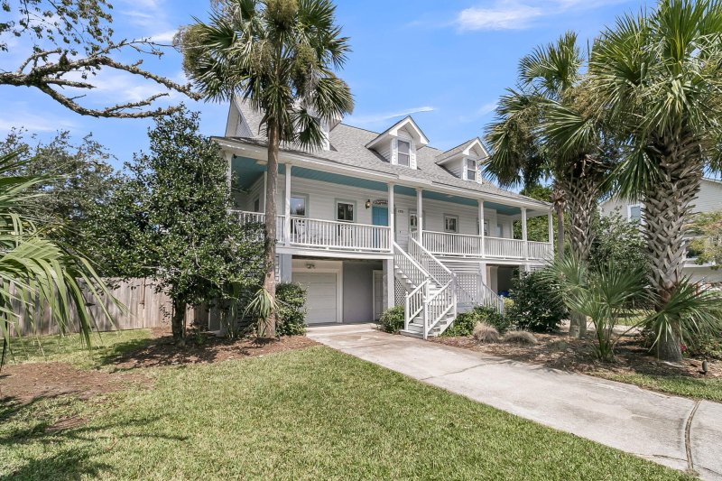 1370 Tidal Creek Cove