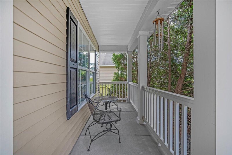 Property image 4 of 406 Brookfield Lane in Liberty Hall Plantation, Goose Creek, SC 29445