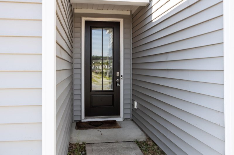 Property image 3 of 350 Bering Lane in Cane Bay Plantation, Summerville, SC 29486