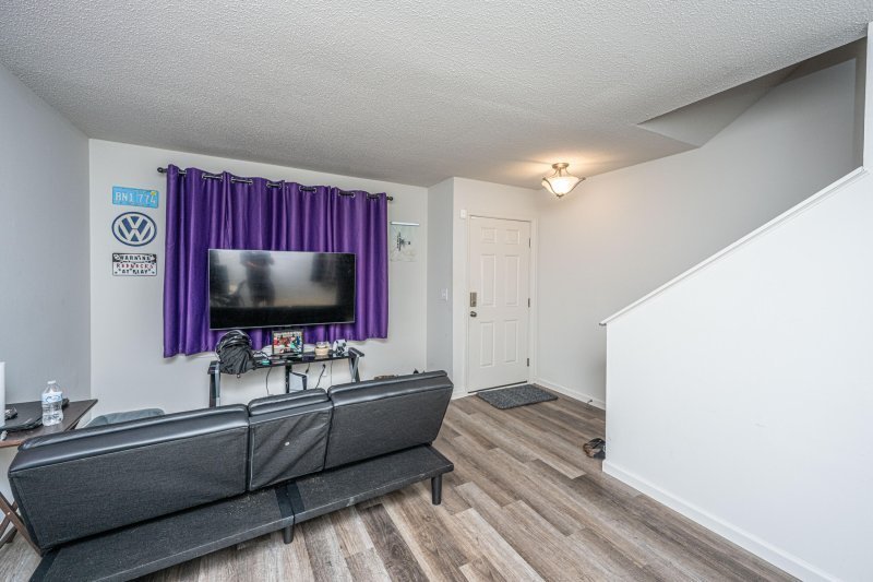 Property image 3 of 306 Crestview Drive C in Briarwood, Summerville, SC 29485